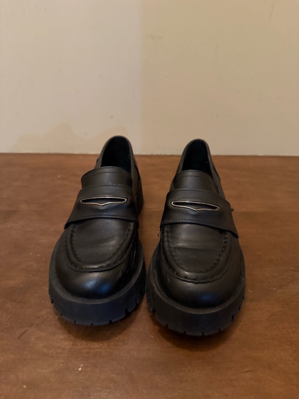 Steve Madden - Black Loafers